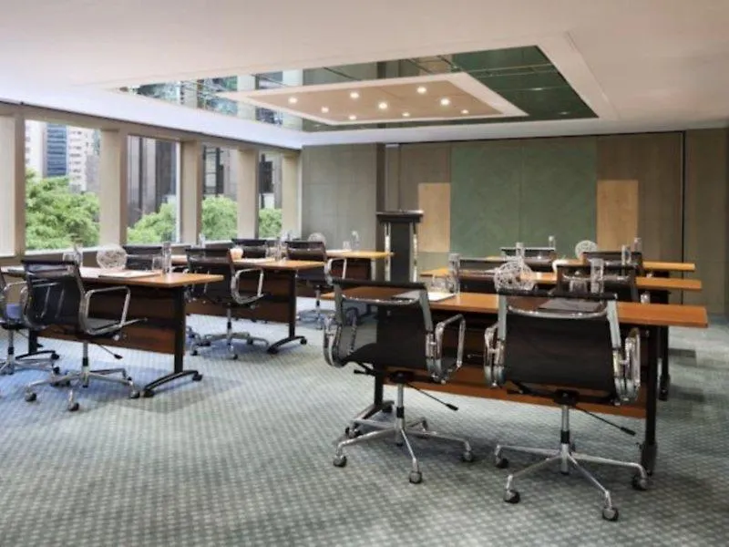 Renaissance Kowloon Hotel 香港